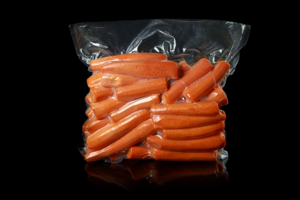 Морква очищена ціла В/У 3 кг.